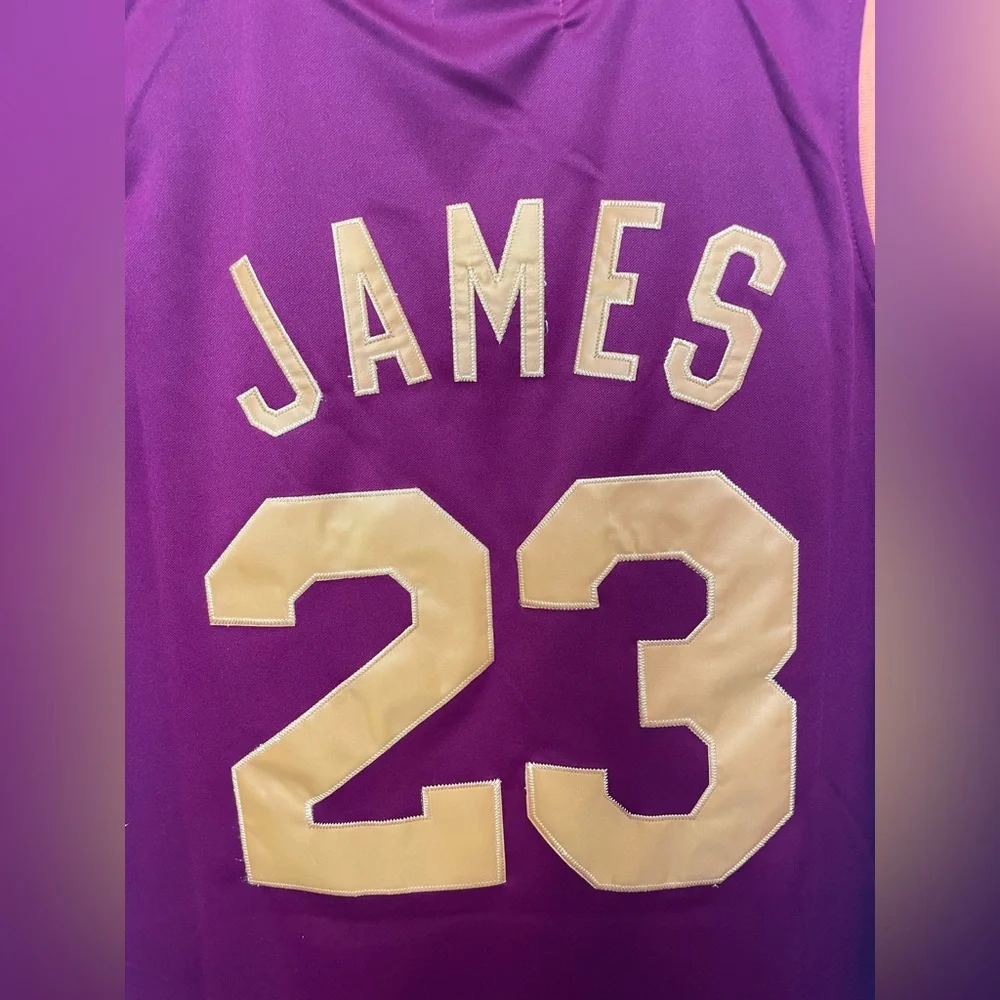 Men’s Mitchell & Ness Cleveland Cavaliers Jersey Lebron James - Picture 6 of 6